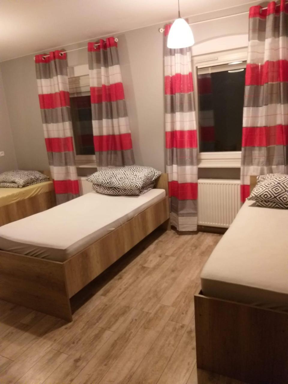 ורוצלב Wroclov Hostel מראה חיצוני תמונה